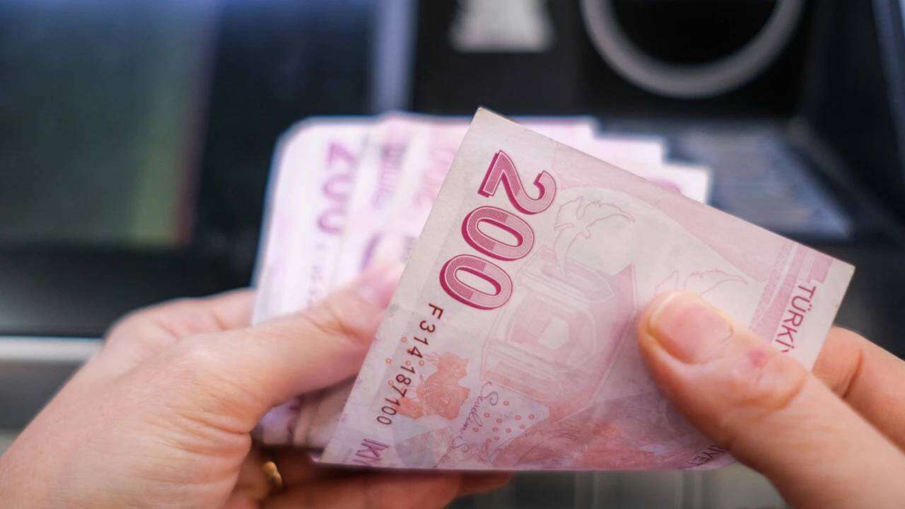 SSK ve Bağ-Kurluya Ekim ayı müjdesi: Emeklilerin hesabına koşulsuz 32 bin TL yatacak, başvurular başladı! 5